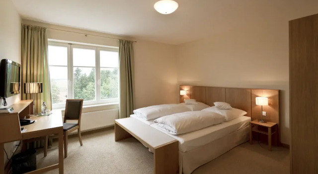 Schlossgut Odelzhausen, Varaa Hotelli Hotellit Baijeri pysäköinnillä, Pysäköinti