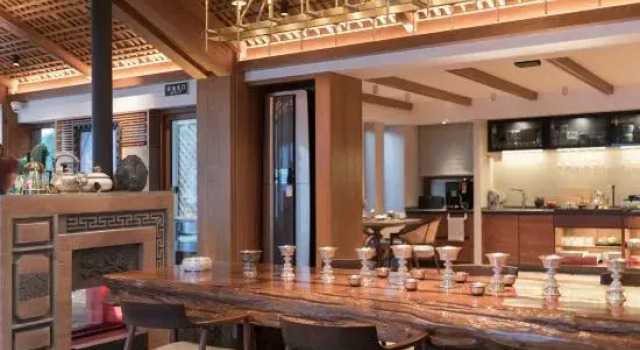 Designer Lake View Holiday, Prenota Hotel Hotel a Dali con parcheggio, Parcheggio