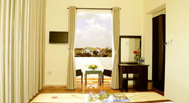 Двухместный номер Superior с балконом Bamboo Garden Homestay