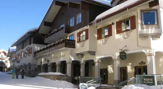 Номер Standard Sun Peaks Lodge