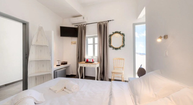 Katris Apartments, Забронировать Апартаменты/квартира Апартаменты Тиры, рядом с Археологический музей Тиры, Апартаменты/квартира