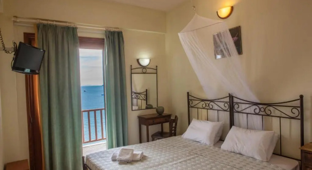 Студия Mari Hotel & Maisonettes