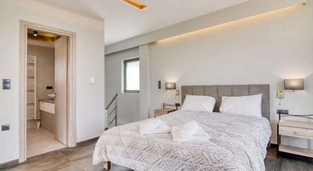 Семейный люкс с балконом и с видом на море Serenity Suites sea view Zacharo