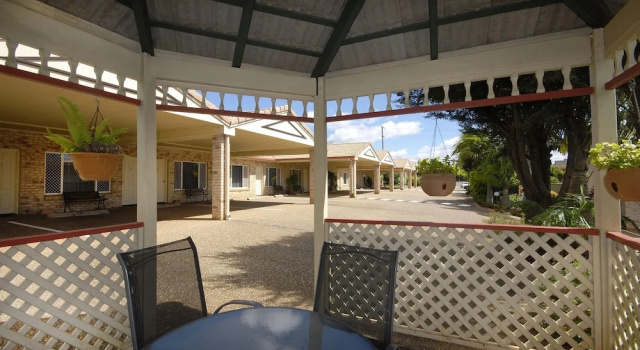 Camera Executive Highlander Motor Inn