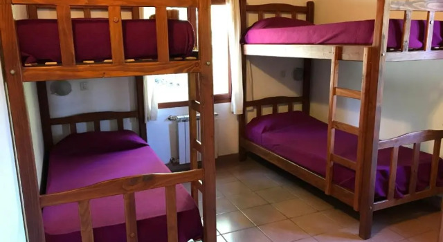 Кровать в общем номере Hostel El Mirador