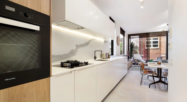 Номер Standard c 1 комнатой с балконом Surry Hills 1 Elizabeth Apartment