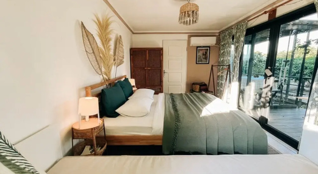 Коттедж Comfort Mona Glamping Caravan Suites