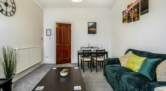 Caledonia Suite, Netflix, Free Parking, Забронировать Отель Глазго Стратклайд, рядом с Научный центр