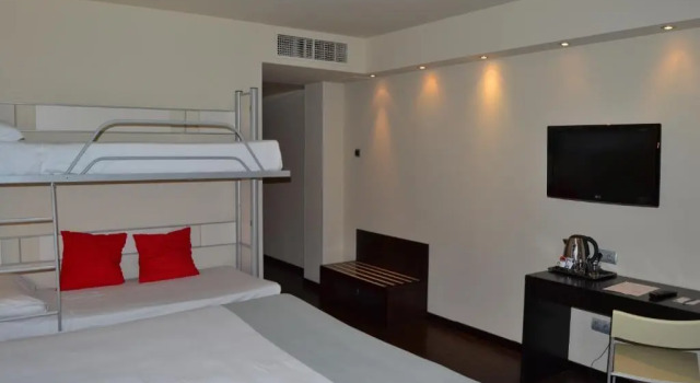 Семейный номер Standard Hotel Ceuta Puerta de Africa