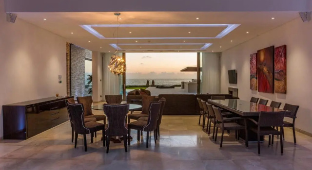 Вилла рядом с пляжем Cap St Georges Villas
