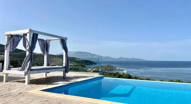 Вилла с видом на море Villa Meganisi