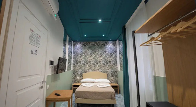 Номер Standard c 1 комнатой с балконом Royal Art H Duomo - Napoli Centro, by ClaPa Group