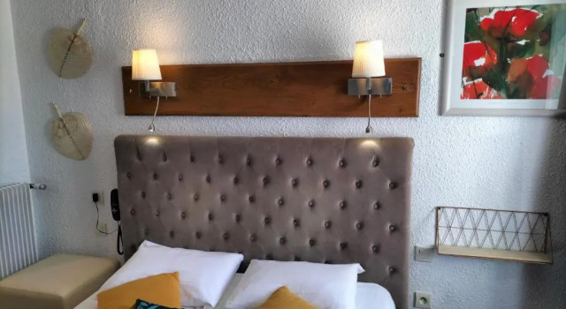 Двухместный номер Comfort Logis HOTEL RESTAURANT La Régence