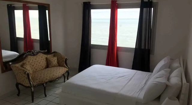 Appartement Les Terrasses de l'Estuaire, Book Lejlighed Hoteller i Libreville med parkering, Parkering