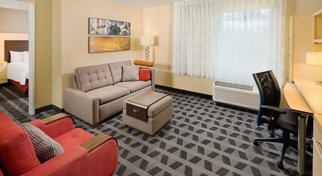 Люкс TownePlace Suites by Marriott Fayetteville N / Springdale