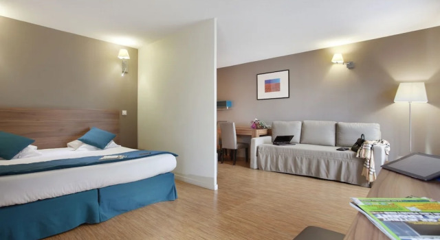 Полулюкс с видом на сад Apparthôtel Odalys City - Lyon Centre Confluence