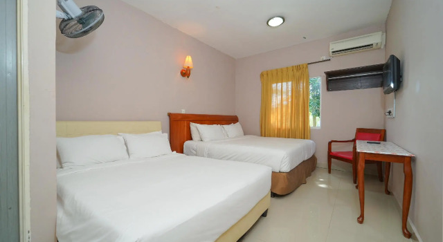 Семейный люкс OYO 89890 Mila Motel 2