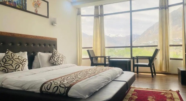 Hotel The White Castle Kargil, Забронировать Отель Каргил 