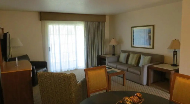 Люкс с 2 комнатами Desert Breezes Resort