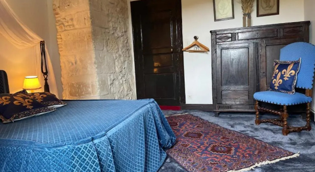 Manoir de la Rémonière, Rezerwuj Hotel Hotele w Cheille z parkingiem, Parking