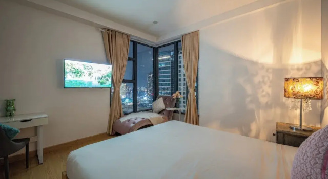 Апартаменты Superior с 2 комнатами с балконом и с видом на город Saigon Sunwah Pearl - High Class 1 2 3 Apartment