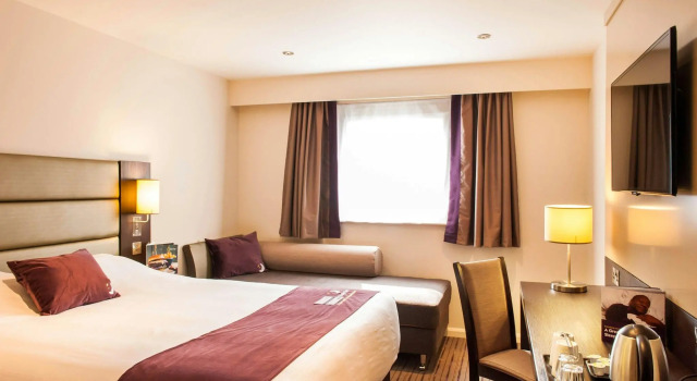 Premier Inn Luton Town Centre, Забронировать Отель Отели Лутон с завтраком, рядом с Luton Town Football Club, Завтраки