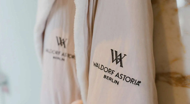 Номер Family Connecting Deluxe Waldorf Astoria Berlin