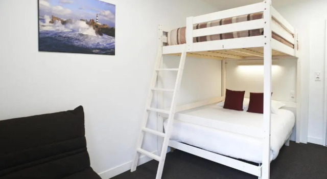 Семейный номер Standard Logis Hotel Chateaubriand