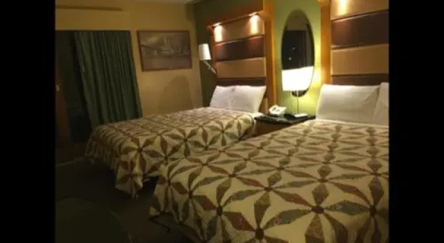 Greshams Lake View Motel, Book Motel Hoteller i Hawley med parkering, Parkering
