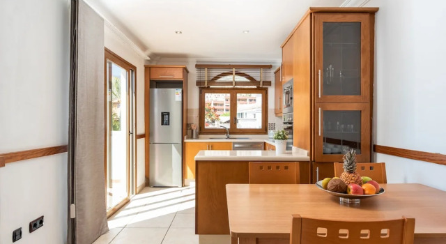 1 Charming Villa,Huge Terraces,Pool,Garden,Bbq!