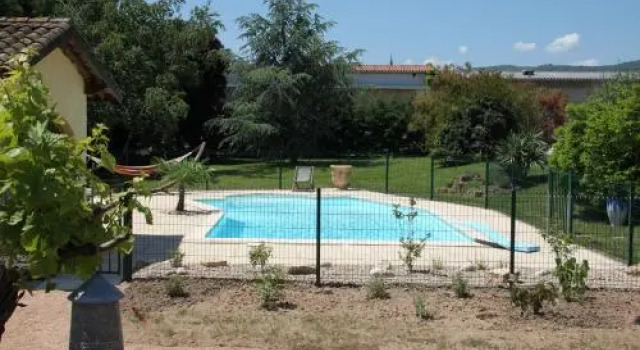 Les Roulottes Viticoles, Prenota Locanda Hotel a Alvernia con parcheggio, Parcheggio