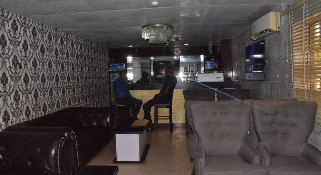 Valley Front View Hotel