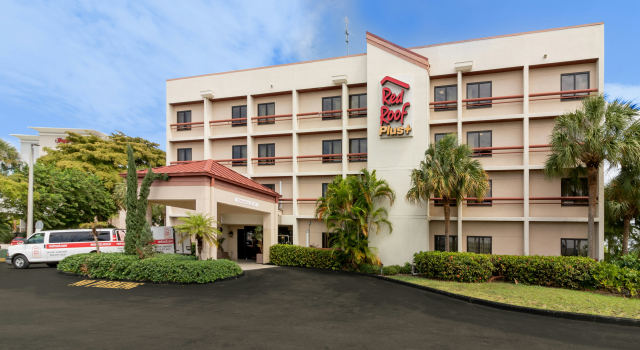 Red Roof Inn PLUS+ Miami Airport