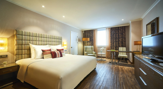 Windsor Plaza Hotel