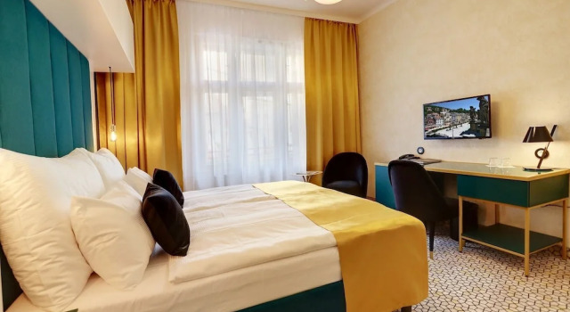 Двухместный номер Comfort с видом на город Art Deco WOLKER by ASTORIA Hotel & Medical Spa