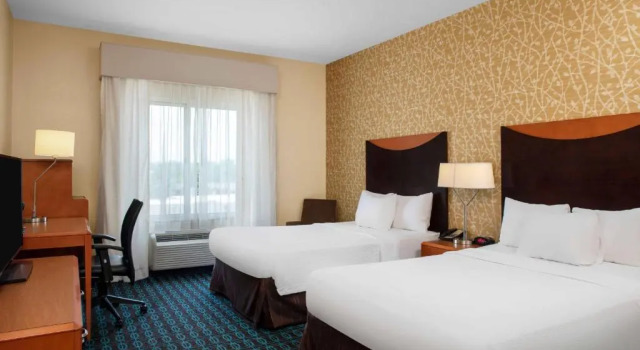 Четырёхместный номер Standard Fairfield by Marriott Inn and Suites Augusta Fort Eisenhower Area