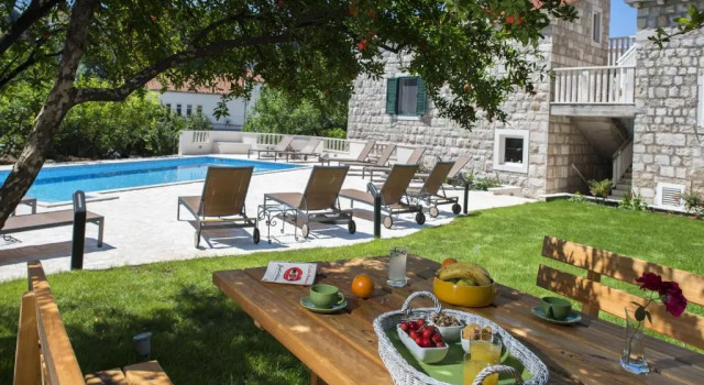 Апартаменты Bokun Guesthouse