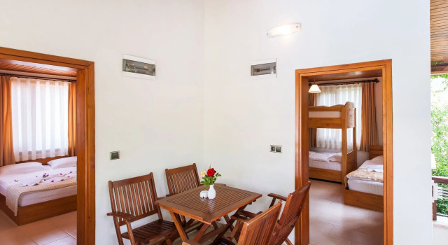 Aida Hotel