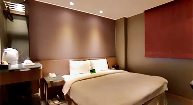 Camera Superior Roaders Plus Hotel - Theme