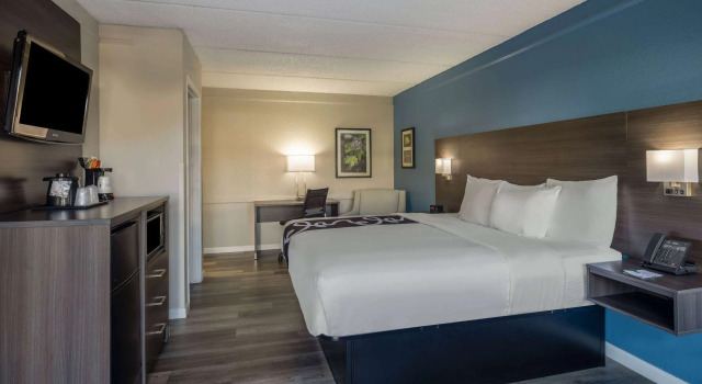 La Quinta Inn by Wyndham Sacramento North, Reserva ahora Hotel Downtown Sacramento 