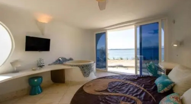 Swan Villas Belize