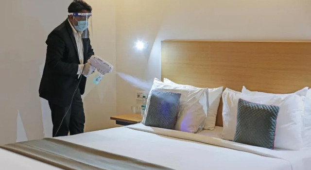 OYO Townhouse 693 MANSION SUITES, Rezerwuj Hotel Hajdarabad 