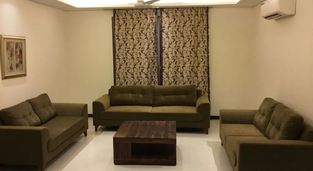 Lime Tree Hospitality Home Stay 1, Забронировать Апартаменты/квартира Отели Гургаон с завтраком, рядом с Kingdom of Dreams, Завтраки