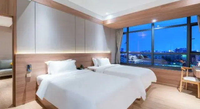 Двухместный люкс Deluxe c 1 комнатой Oke Hotel