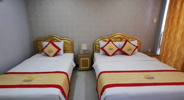 Трёхместный номер Standard с балконом Sunrise Ninh Thuận Hotel