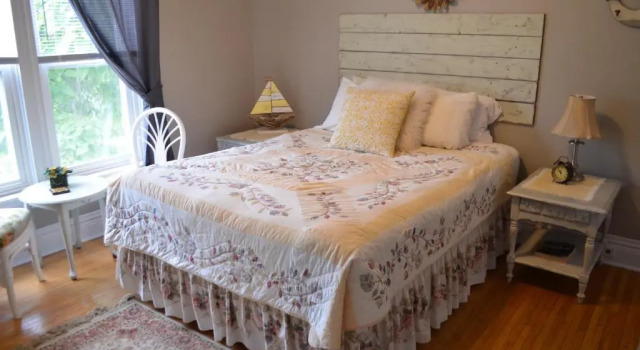Люкс Deluxe Adams Inn