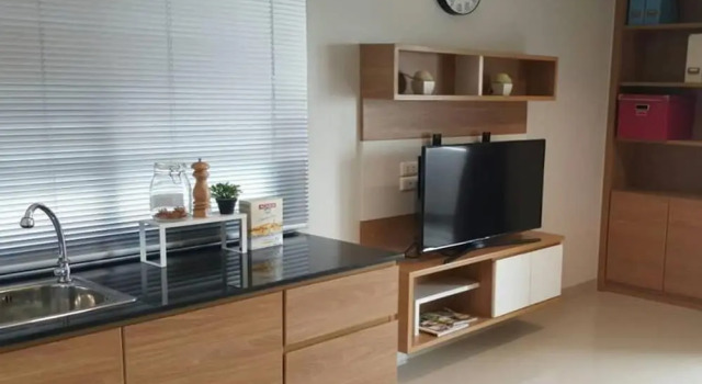 Двухместный номер Deluxe с балконом JK LIVING Hotel And Service Apartment