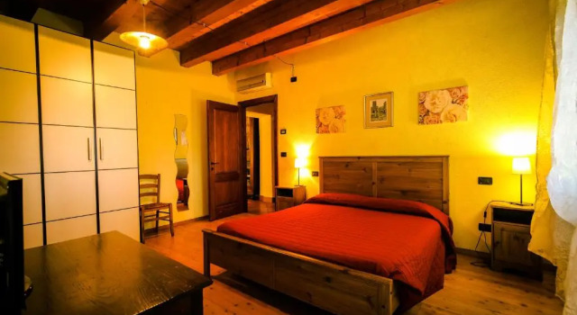 Апартаменты Agriturismo Corte Pellegrini