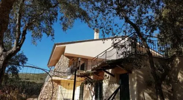 Villa Suber, Prenota Villa Hotel a Lazio con parcheggio, Parcheggio