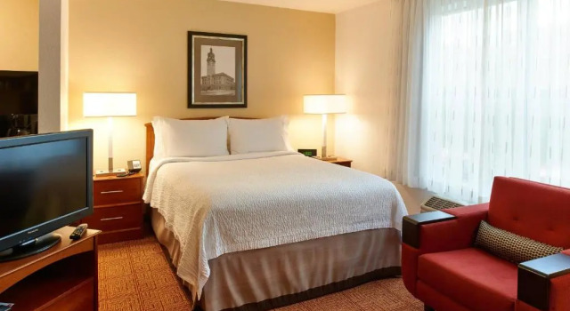 Двухместная студия TownePlace Suites by Marriott Minneapolis Downtown/North Loop